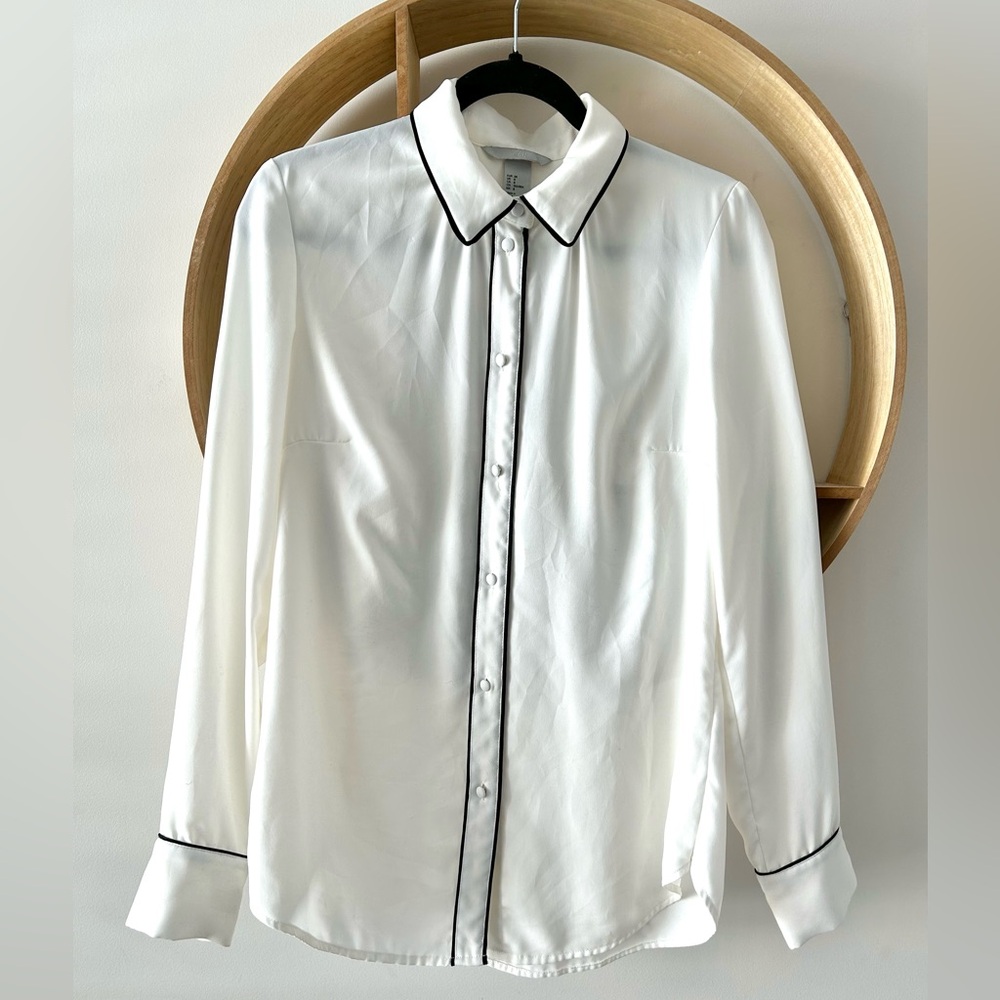 H&M White Dress Shirt with Black Piping - Picture 2 of 6